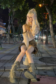 美女秘书的目的